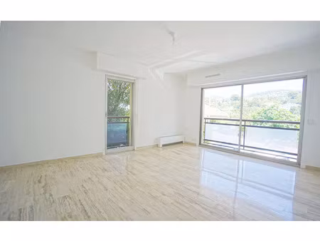 location appartement  m² t-3 à le cannet  1 156 €