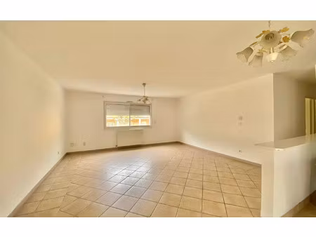 location appartement  m² t-3 à périgueux  800 €