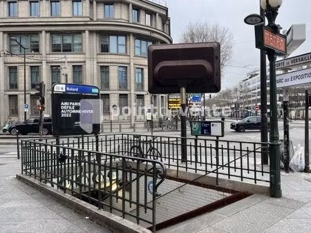 local commercial 293 m²