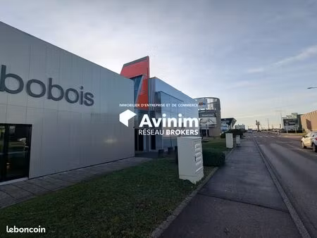 local commercial 830 m² vendenheim