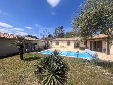maison familiale - 137 m² - 5 chambres - piscine - garage - 60m²