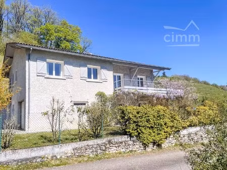 maison individuelle t6 140m² - terrasses - piscine hors sol - garages - vue magnifique - c
