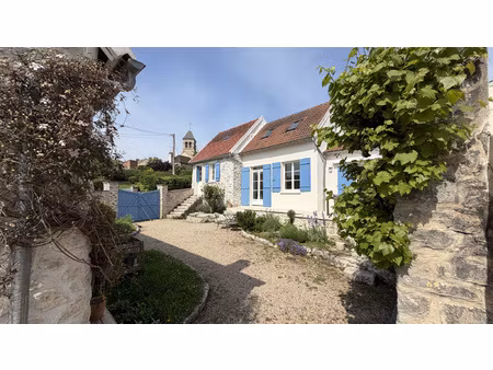 2 maisons anciennes avec terrain