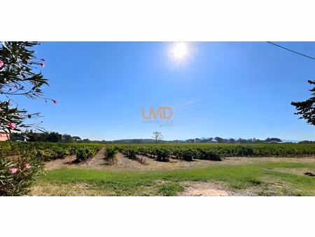 vente terrain 180000 m² à la motte (83920)  4 687 000 €