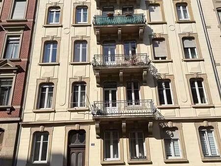 appartement 1 pièce 27 m²