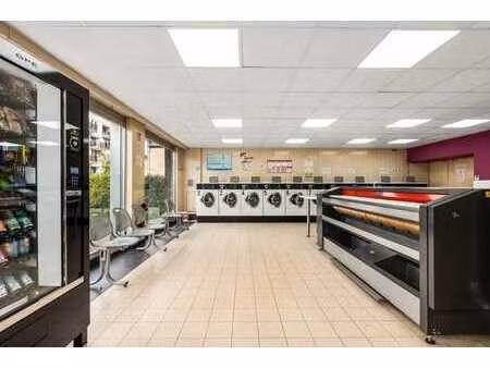 local commercial à vendre à beveren