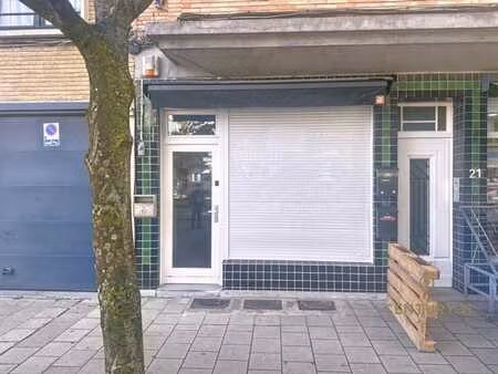 molenbeek - rez commercial a louer