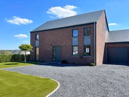 maison neuve avec garage à vendre