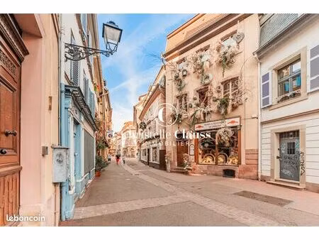 immeuble 10 pièces 353 m²