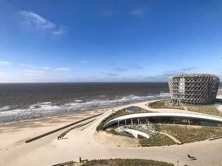 bel appartement avec vue sur la mer à louer à middelkerke !