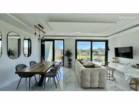 maison 5 pièces 121 m²