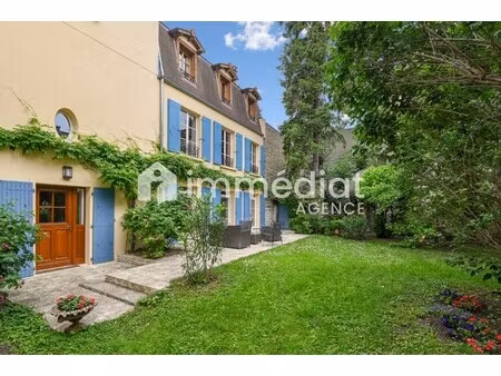 maison de luxe à vendre à rueil-malmaison