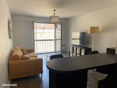 studio 1 pièce 31 m²