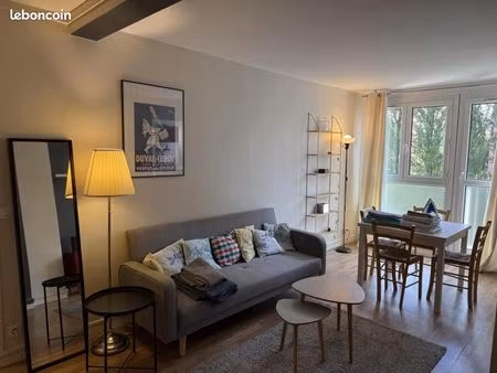 appartement 3 pièces 53 m²