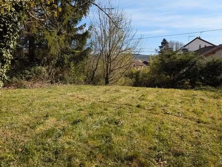 beau terrain à bâtir clôture proche commerces