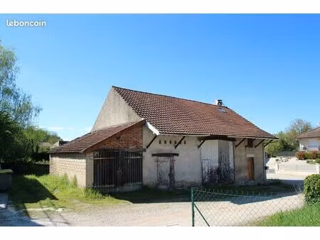 maison pierre de bresse 4 pièce(s) 81.77 m2