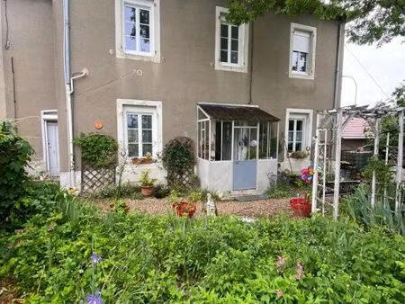 immeuble 8 pièces 135 m²