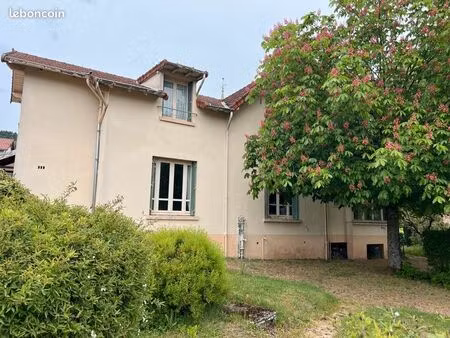 maison de ville 8 pièces 185 m²