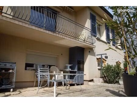 maison 5 pièces 130 m²
