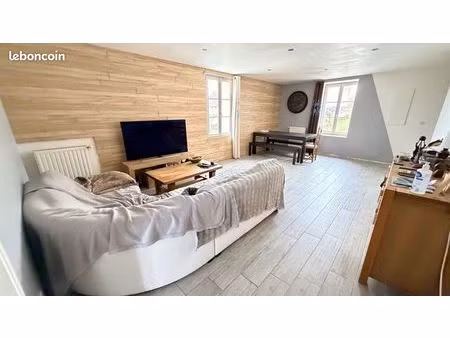 duplex 5 pièces 102 m²