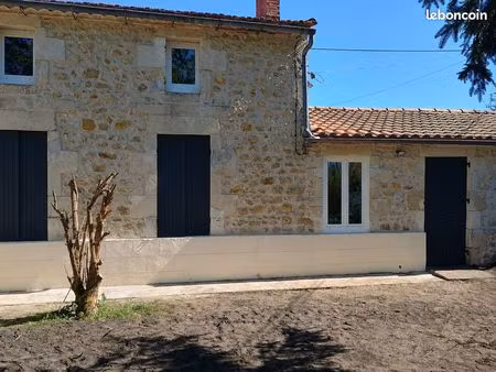 maison en pierre 3 chambre 80m²