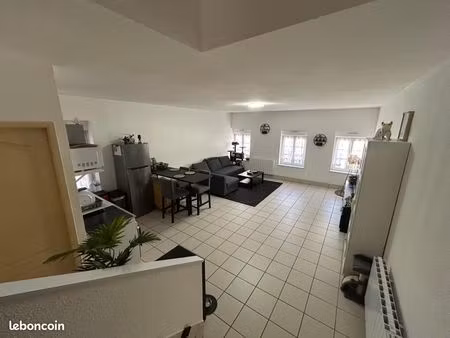 appartement 1 pièce 56 m²