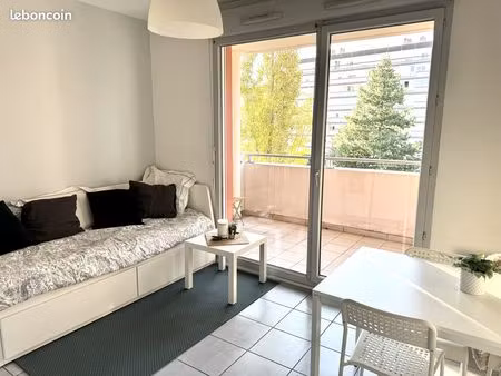 studio 1 pièce 21 m²