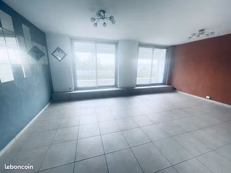 t3 69 m² lumineux + balcon– 990 chauffage et eau inclus – parking – résidence sécurisée