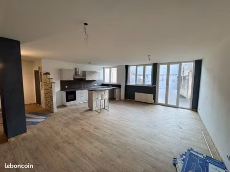 appartement t3bis à louer