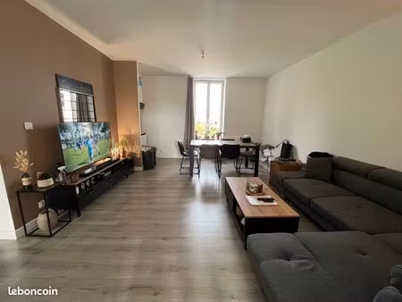appartement  62 m²  2 chambres