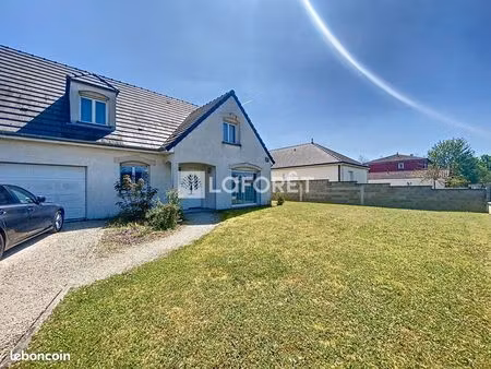 chalet 7 pièces 140 m²