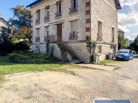 appartement 3 pièces 93 m²