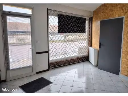 local commercial refait à neuf