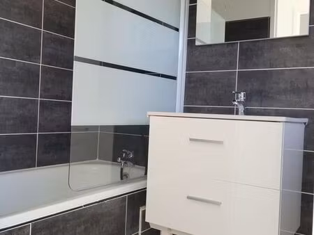 appartement t1 de 27m2 centre avec parking