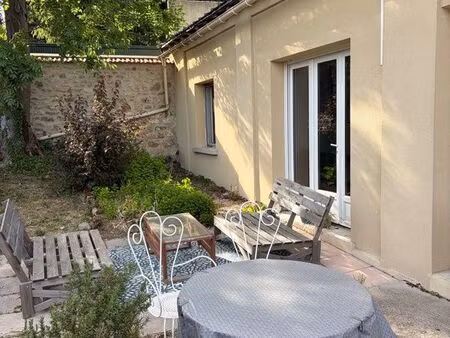 location f2 meublé terrasse jardin
