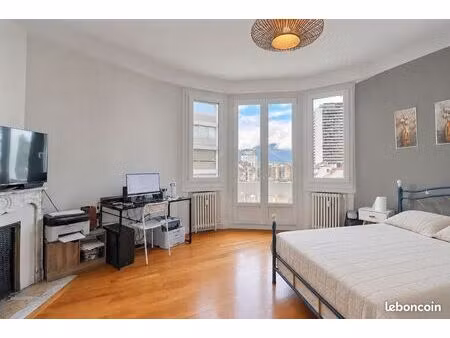 appartement 4 pièces 103 m²