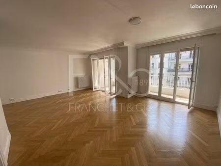 appartement 3 pièces 83 m²