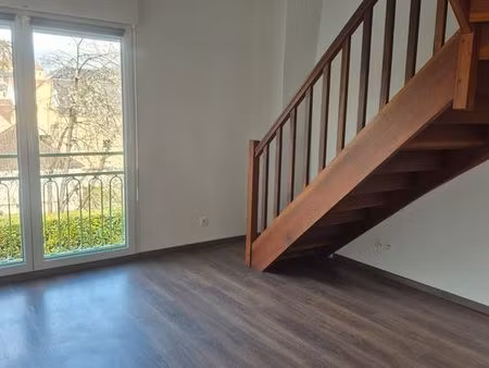 a louer studio à gaillon 27600