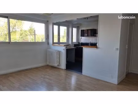 appartement lumineux 4 pièces à louer – résidence sécurisée