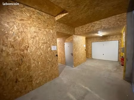 box de stockage sur niort/bessines