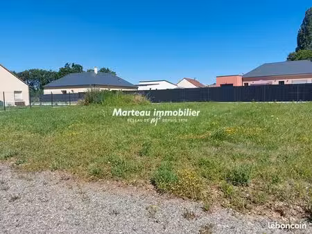 terrain 597 m² saint mars d outille