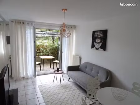appartement meublé - annecy centre - 1 chambre - terrasse