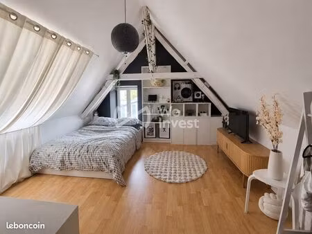 maison 7 pièces 158 m²