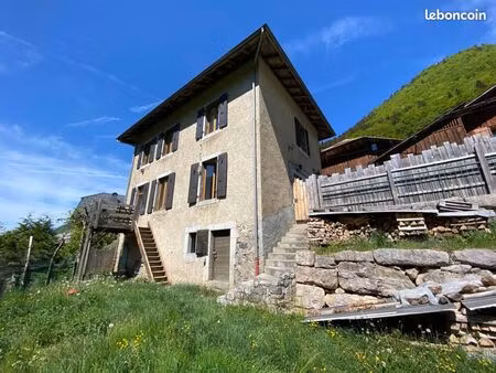 maison de village 5 pièces 103 m²