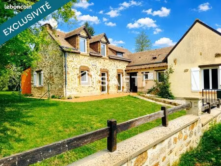 maison 6 pièces 155 m²