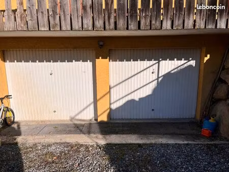 garage ou grand atelier
