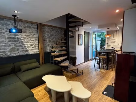 maison de village atypique entièrement rénovée