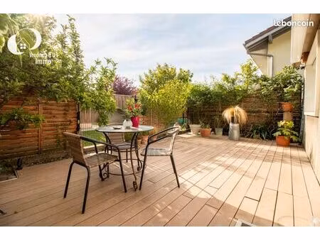 appartement 2 pièces 62 m²