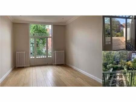 triplex à louer avec terrasse et 2 chambres   ixelles (vbe19415)