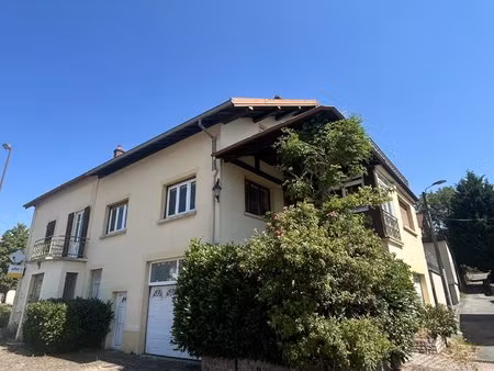 maison de village de type f6